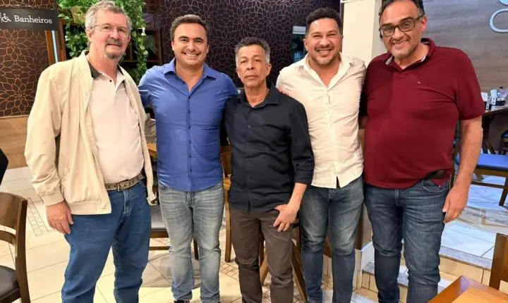 Duzão Leme reúne vice-prefeito Dr. Maurício, de Cosmópolis, com o deputado federal Mauricio Neves